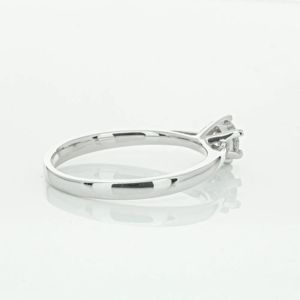 14ct White Gold .40ct Diamond Lunette Ring