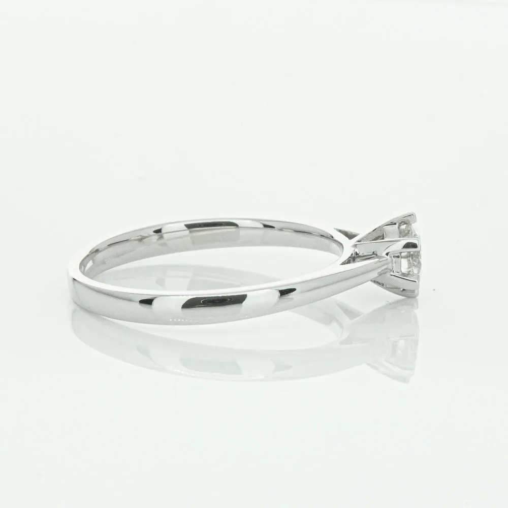 14ct White Gold .40ct Diamond Lunette Ring