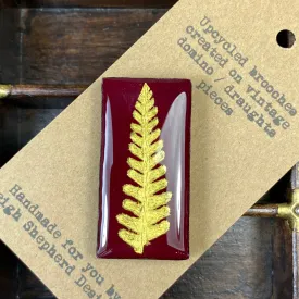 Fern Domino Piece Brooch