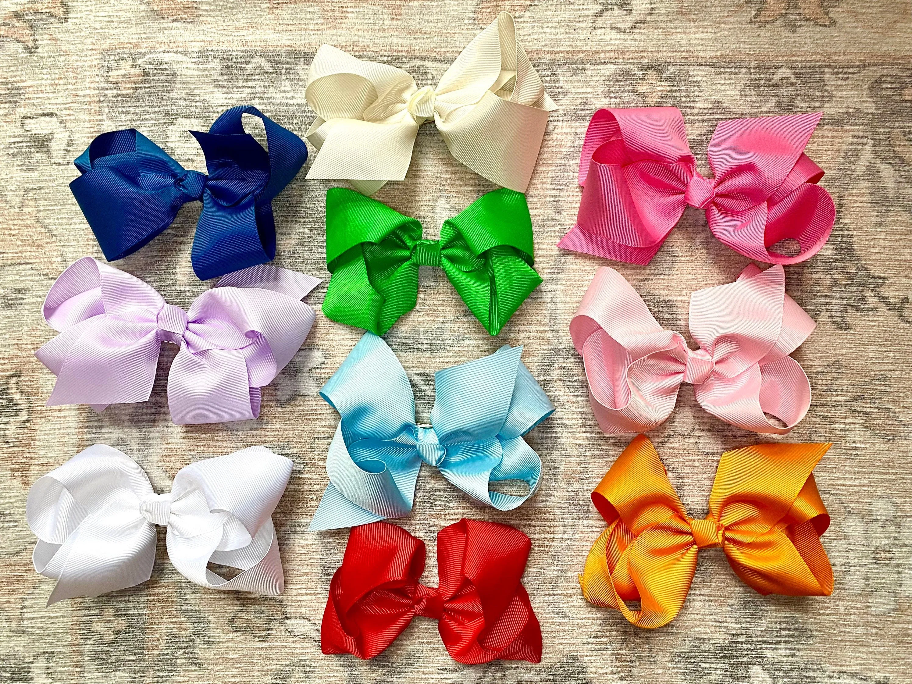 Hair Bow in Grosgrain Ribbon - 6 inch