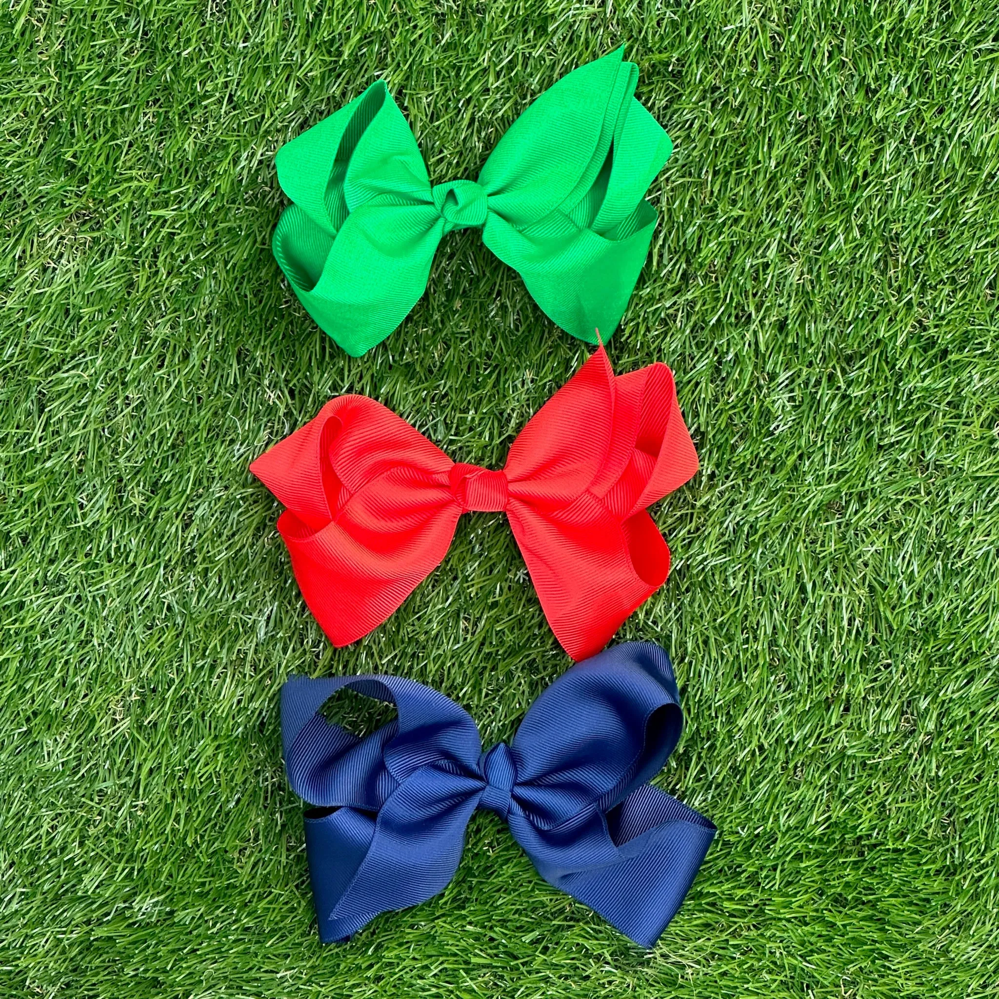 Hair Bow in Grosgrain Ribbon - 6 inch